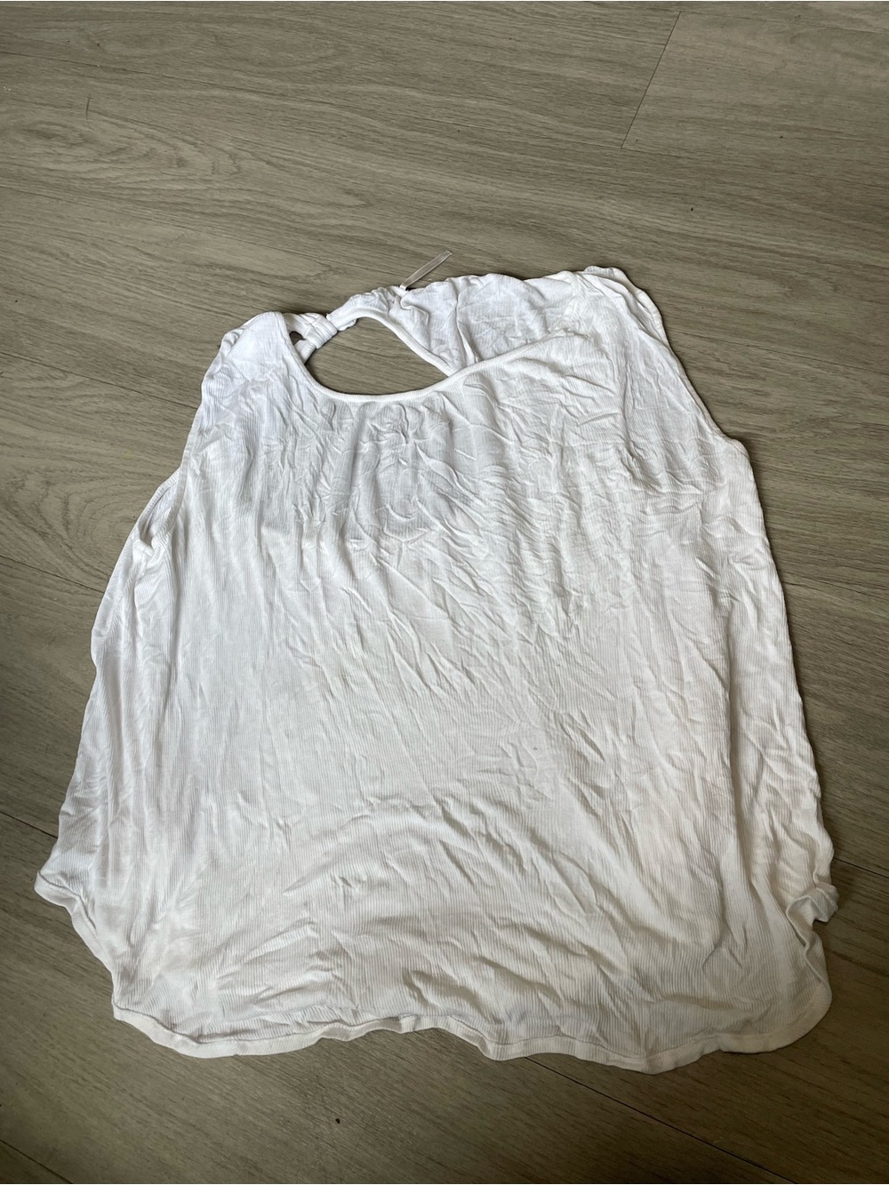 Free People White Sleeveless back Keyhole Tank
